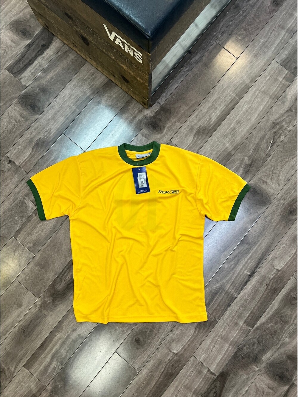 Y2K Reebok Brazil Colorway Soccer Jersey #10 NWT Large